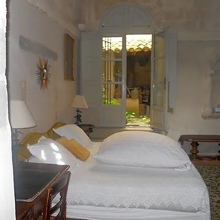 Le Cloitre Du Couvent Bed & Breakfast 3*