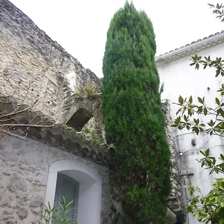 Le Cloitre Du Couvent 住宿加早餐酒店