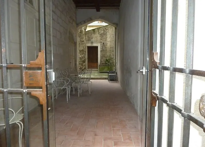 Le Cloitre Du Couvent 3*